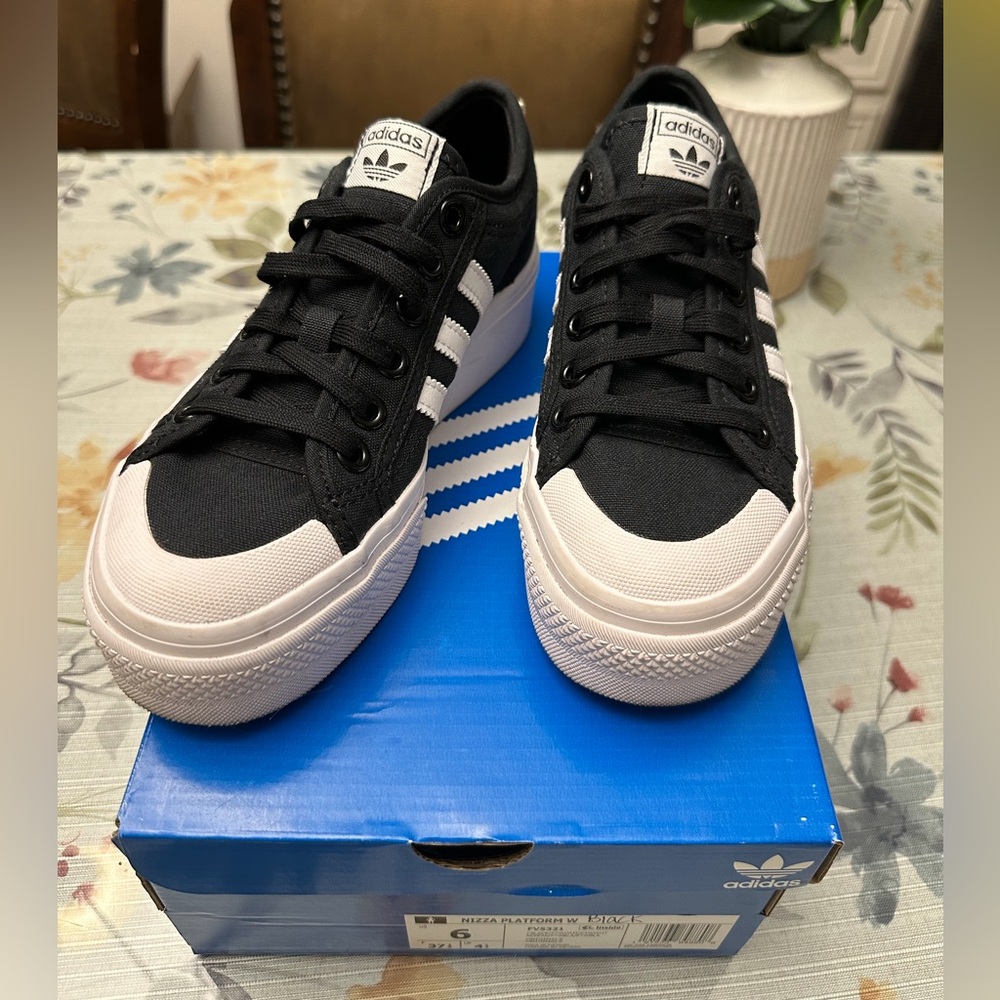Adidas Nizza Platform Sneakers
